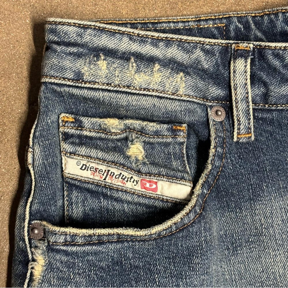 Diesel Jeans - Picture 5 of 8